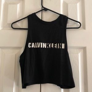 Calvin Klein cropped razor back top- black small